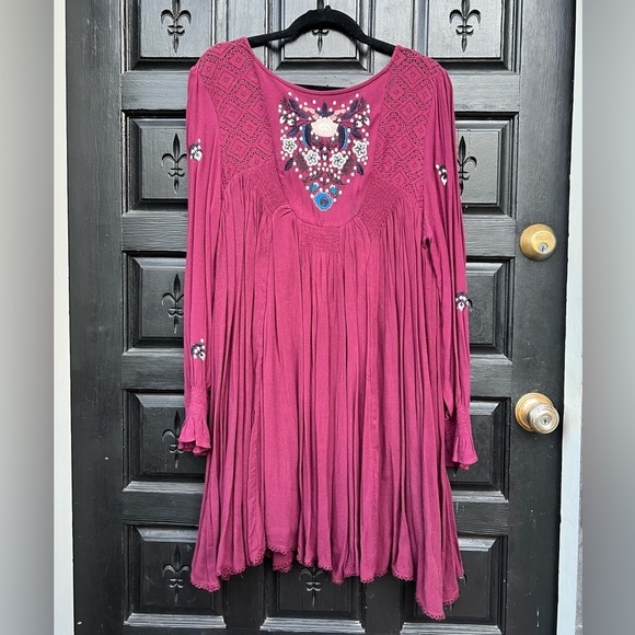 Free People Dresses & Skirts - Free People burgundy bohemian floral dress with long sleeves size S